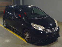 2012 Nissan Note