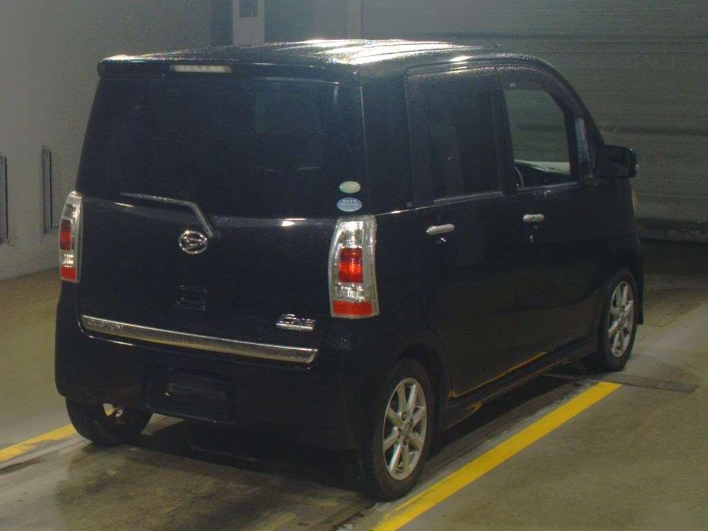 2011 Daihatsu Tanto Exe Custom L455S[1]