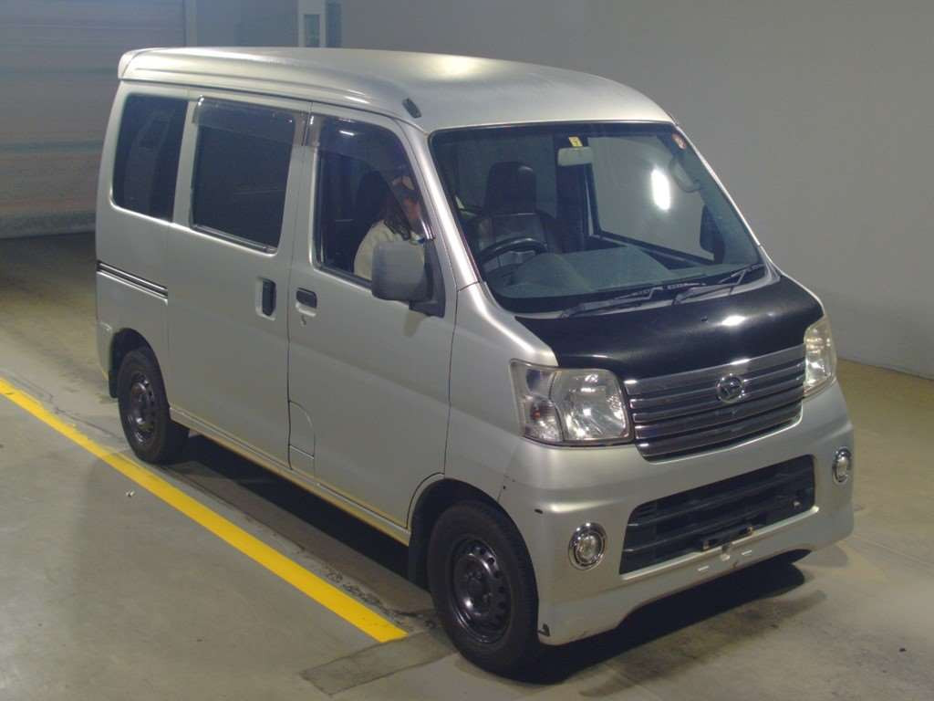 2007 Daihatsu Hijet Cargo S330V[2]