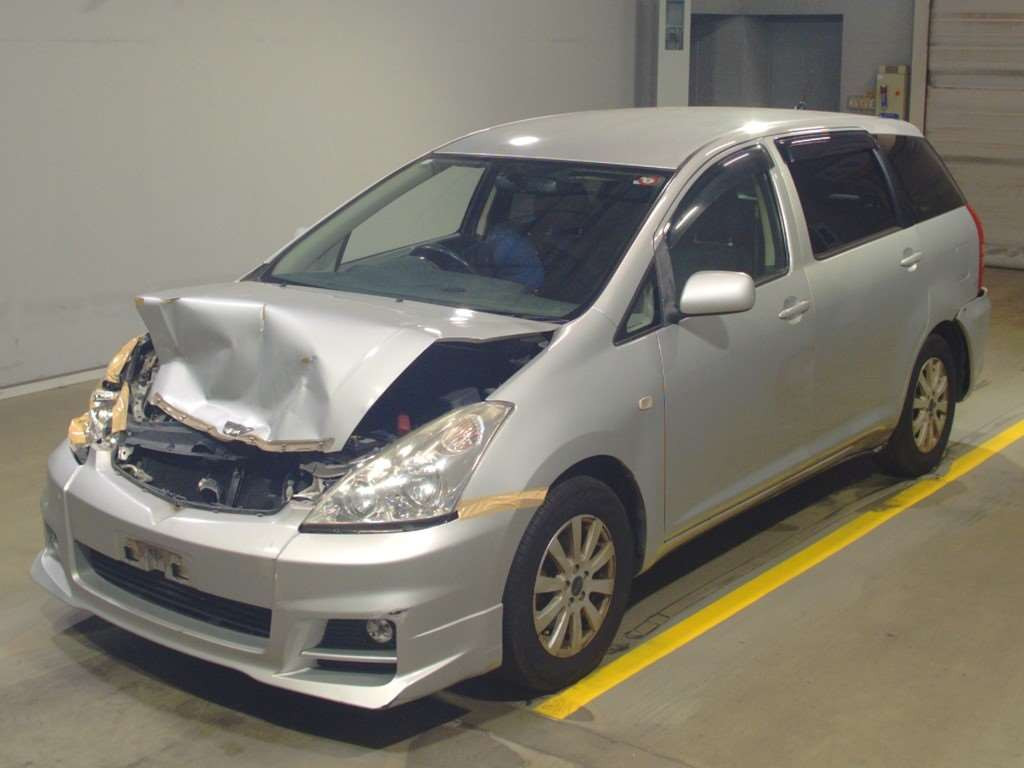 2004 Toyota Wish ZNE10G[0]