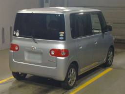 2007 Daihatsu Tanto