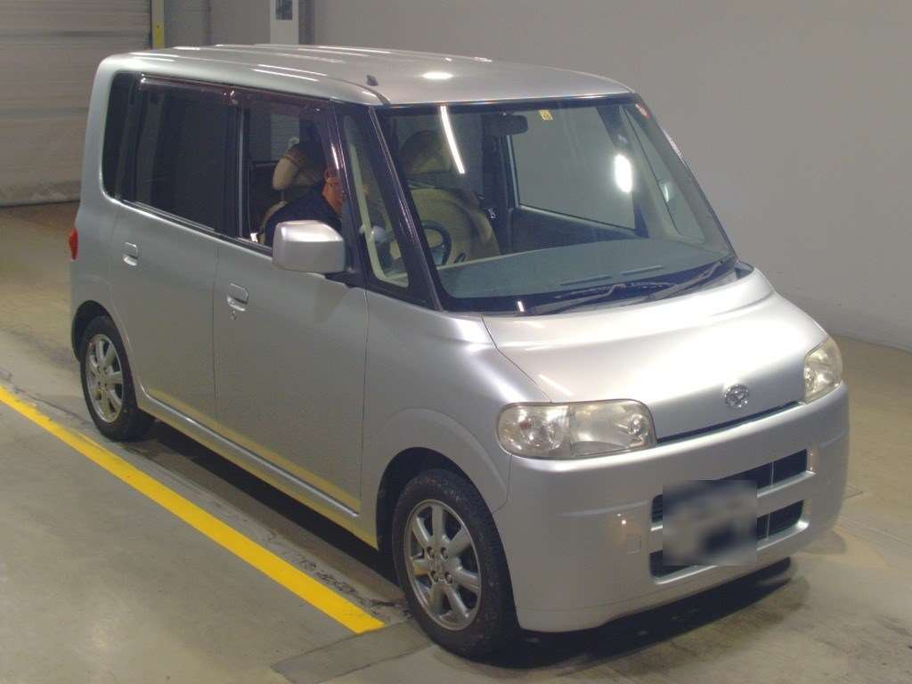 2007 Daihatsu Tanto L350S[2]