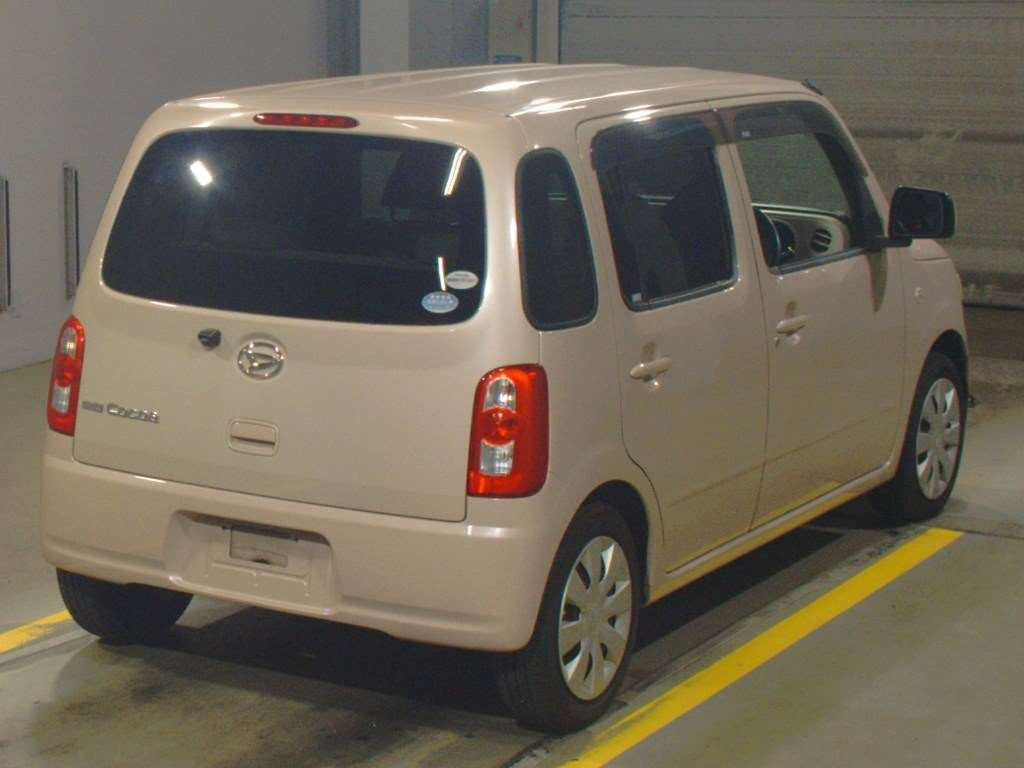 2011 Daihatsu Mira Cocoa L675S[1]