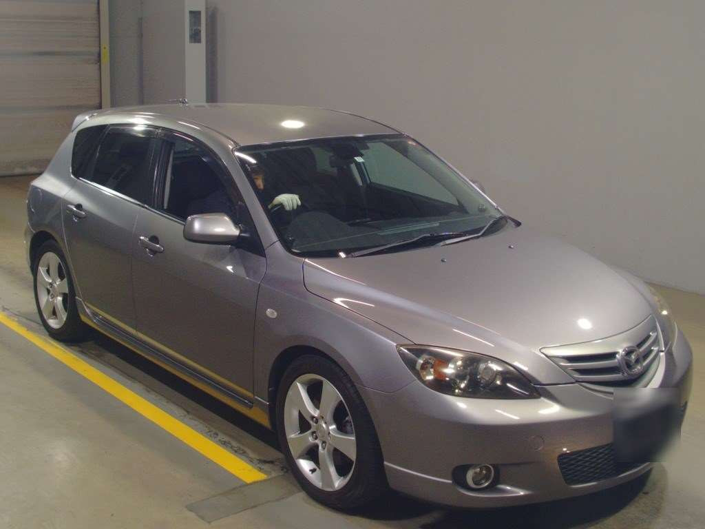 2003 Mazda Axela Sport BK3P[2]