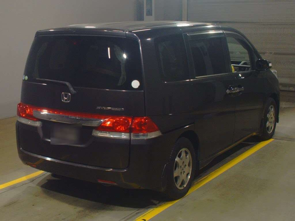 2006 Honda Step WGN RG1[1]