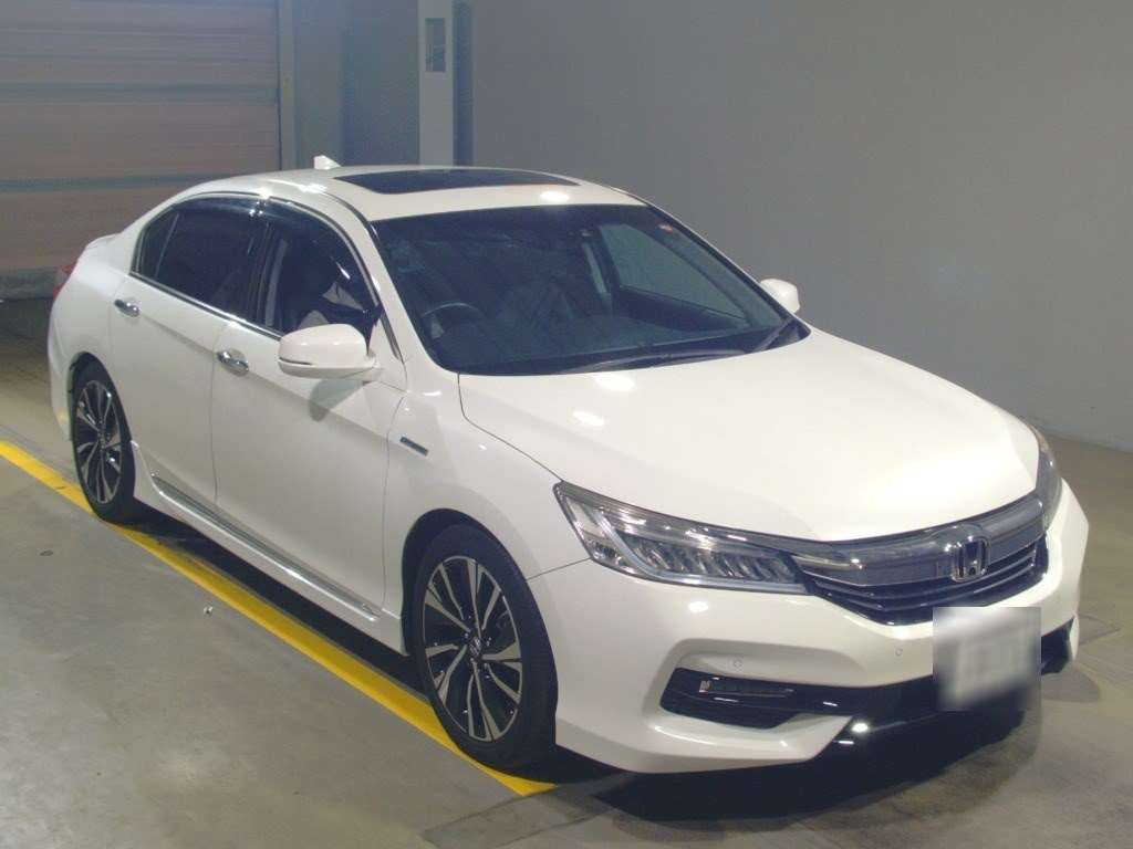 2016 Honda Accord Hybrid CR7[2]