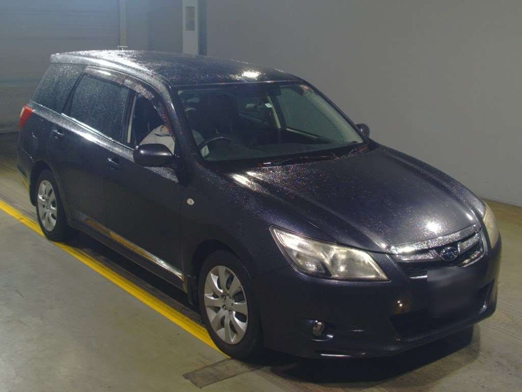 2011 Subaru Exiga YA4[2]