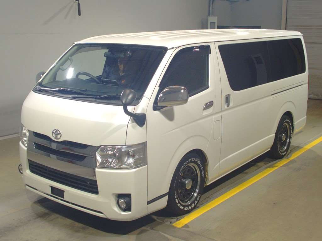 2016 Toyota Hiace Van TRH200V[0]