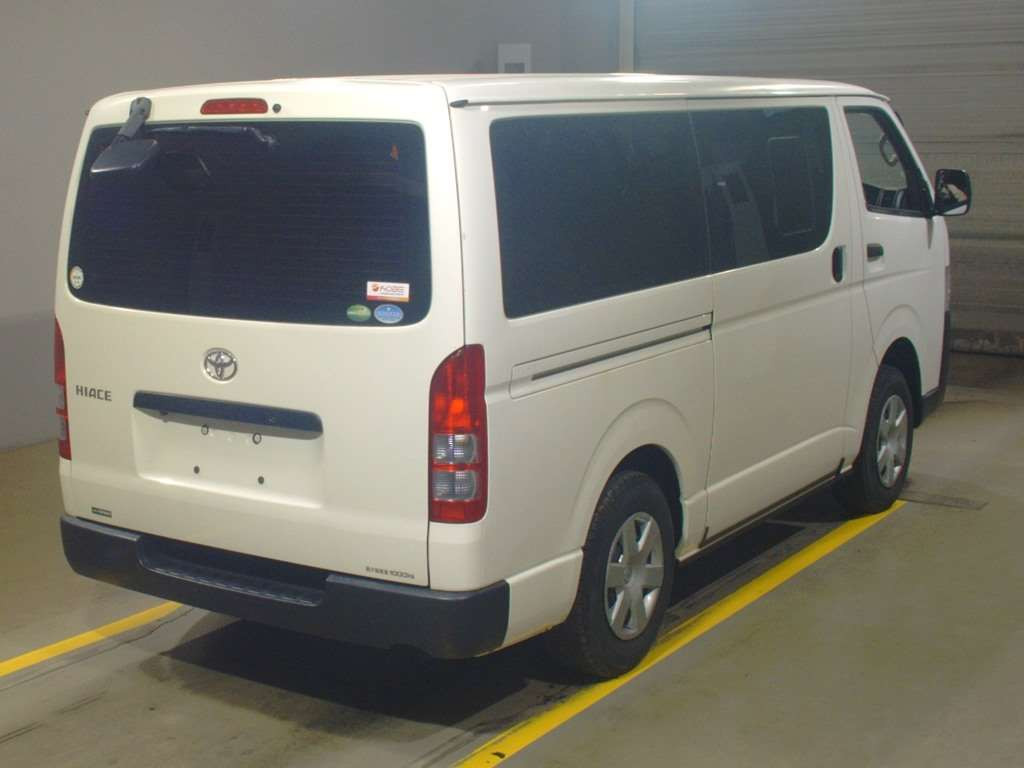 2019 Toyota Hiace Van GDH206V[1]