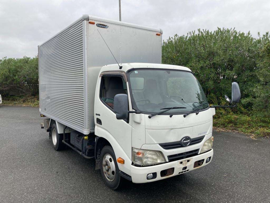 2013 Hino DUTRO XZU640M[2]