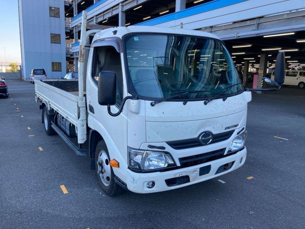 2017 Hino DUTRO XZU655M[2]