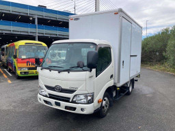 2017 Toyota Dyna Truck