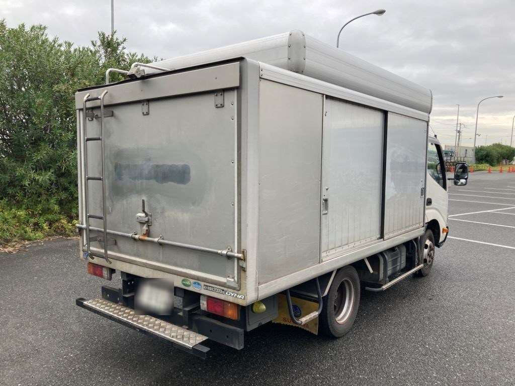 2015 Toyota Dyna Truck XZC605[1]