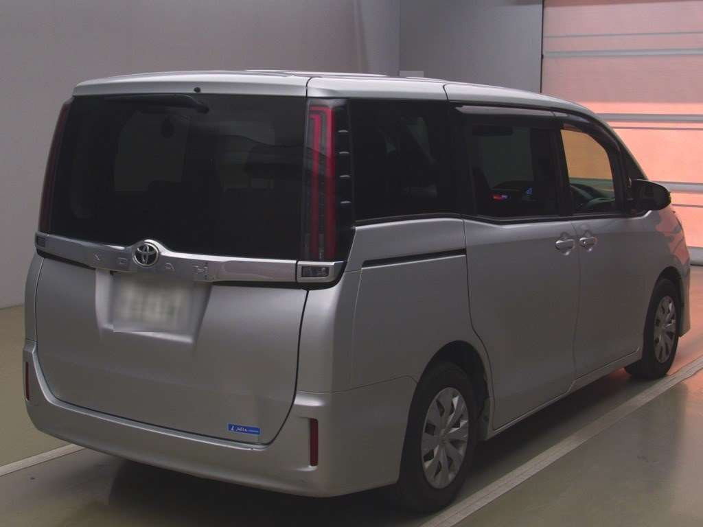 2020 Toyota Noah ZRR80G[1]