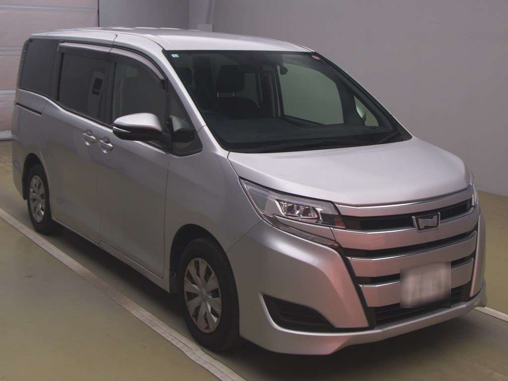 2020 Toyota Noah ZRR80G[2]