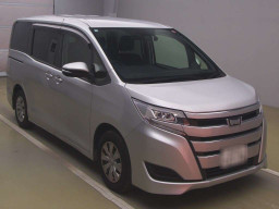 2020 Toyota Noah