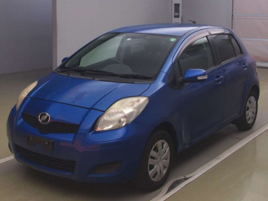 2010 Toyota Vitz