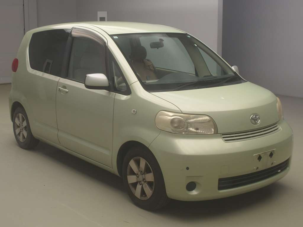 2007 Toyota Porte NNP11[2]