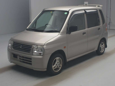 2000 Mitsubishi Toppo Bj