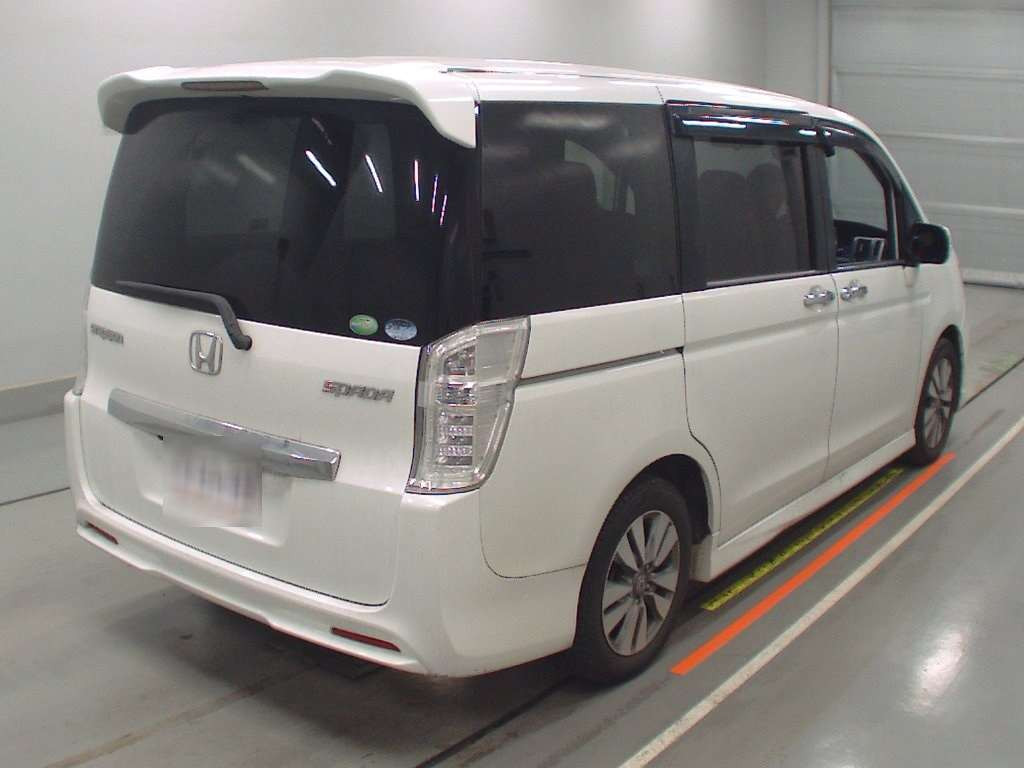 2012 Honda Step WGN Spada RK5[1]