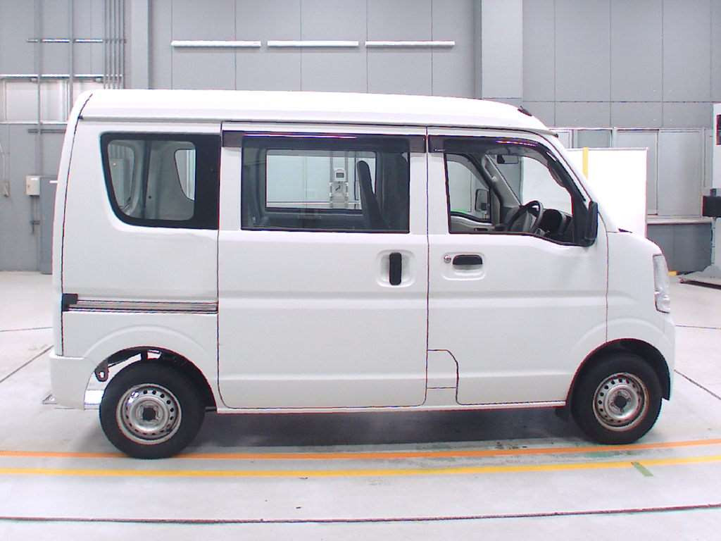 2016 Suzuki Every DA17V[2]