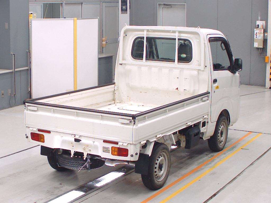 2015 Daihatsu Hijet Truck S510P[1]