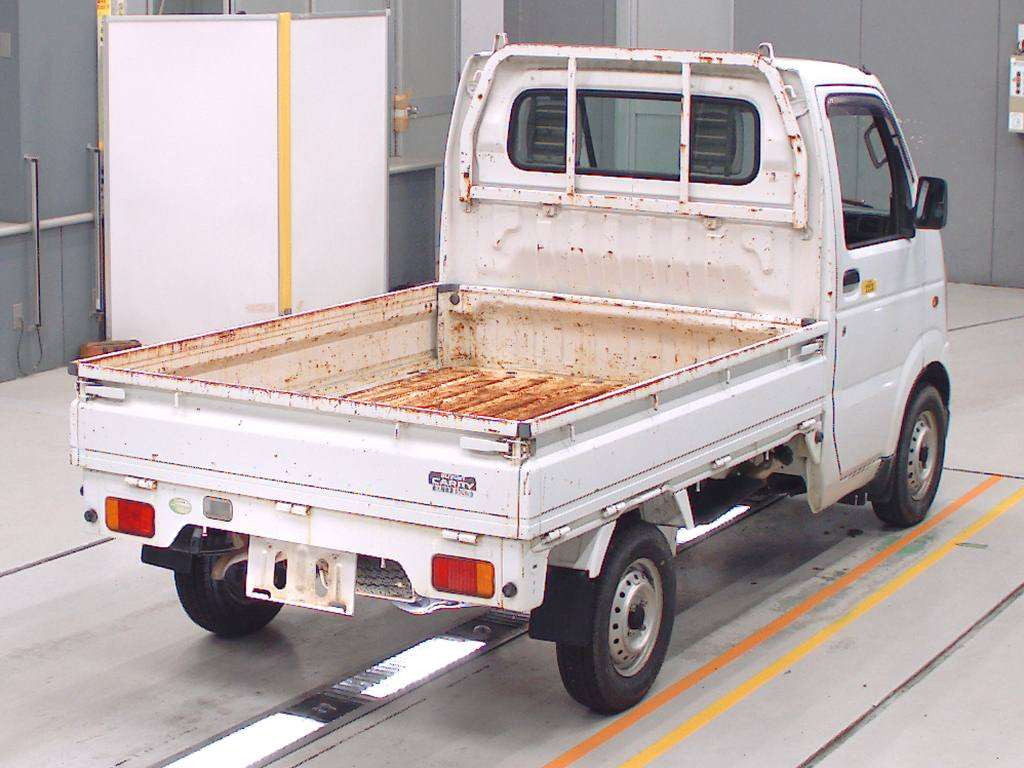 2010 Suzuki Carry Truck DA63T[1]