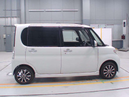 2013 Daihatsu Tanto Custom