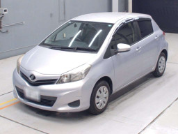 2012 Toyota Vitz