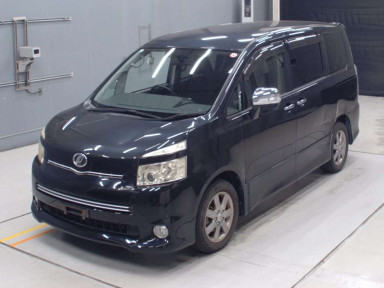 2008 Toyota Voxy