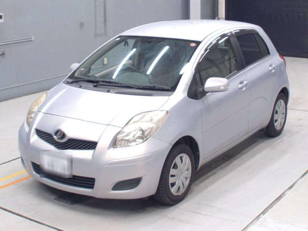 2008 Toyota Vitz SCP90[0]