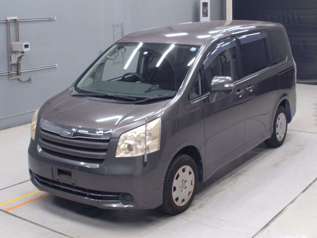 2008 Toyota Noah ZRR70G[0]