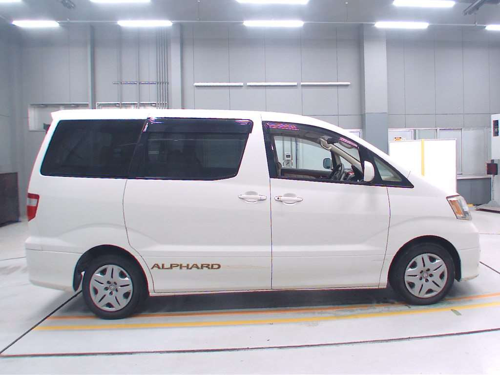 2003 Toyota Alphard V ANH10W[2]