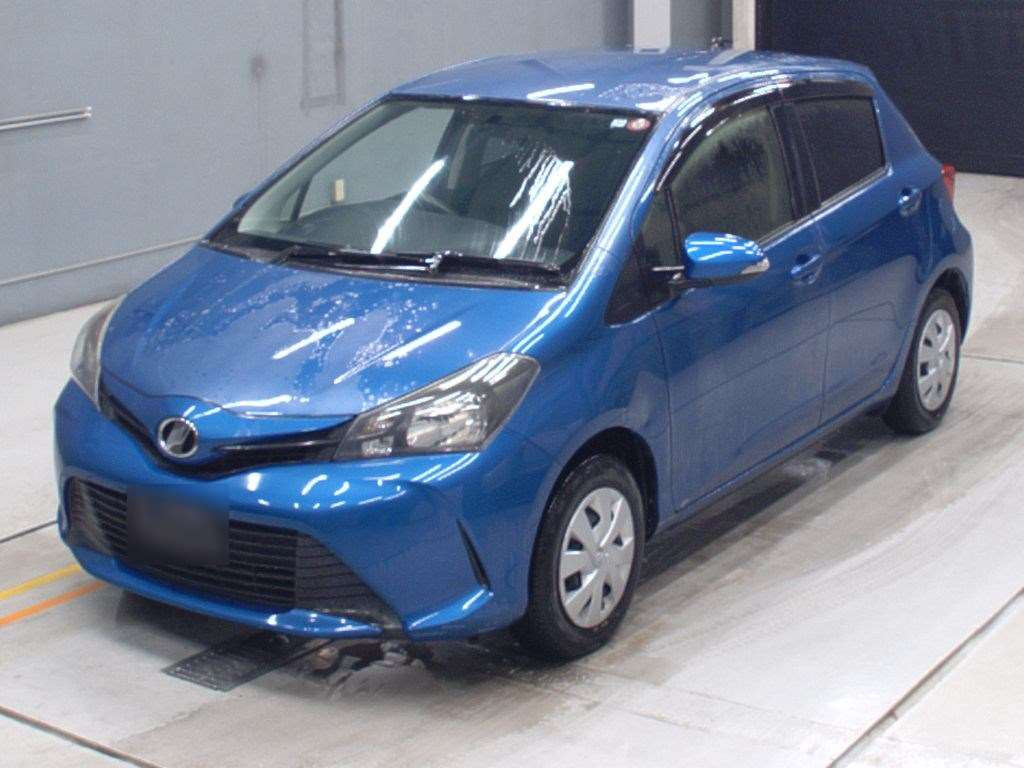 2015 Toyota Vitz KSP130[0]