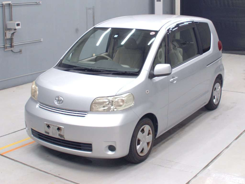 2010 Toyota Porte NNP10[0]