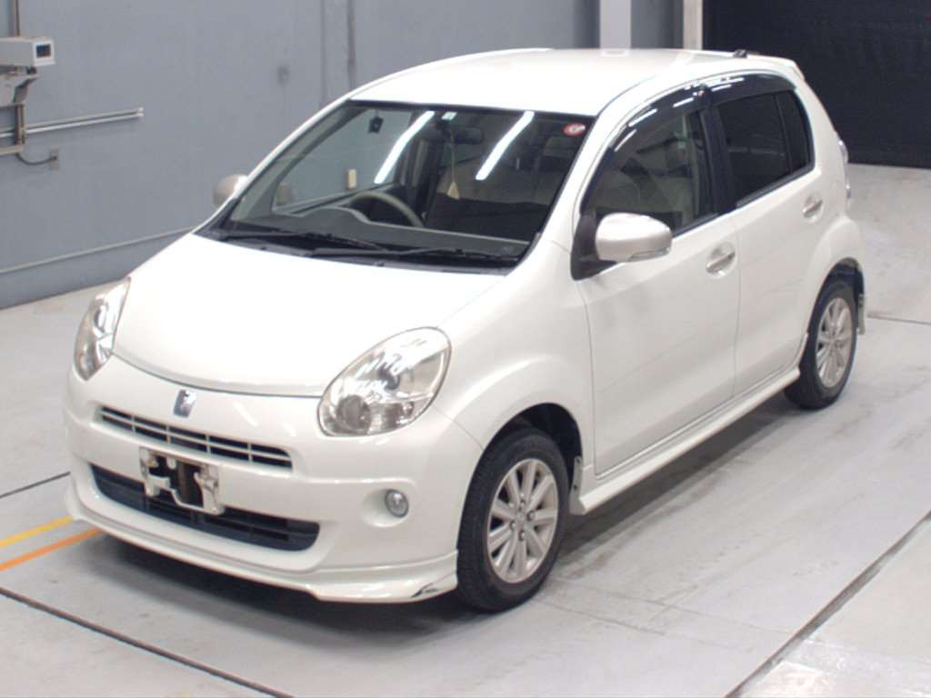 2010 Toyota Passo NGC30[0]