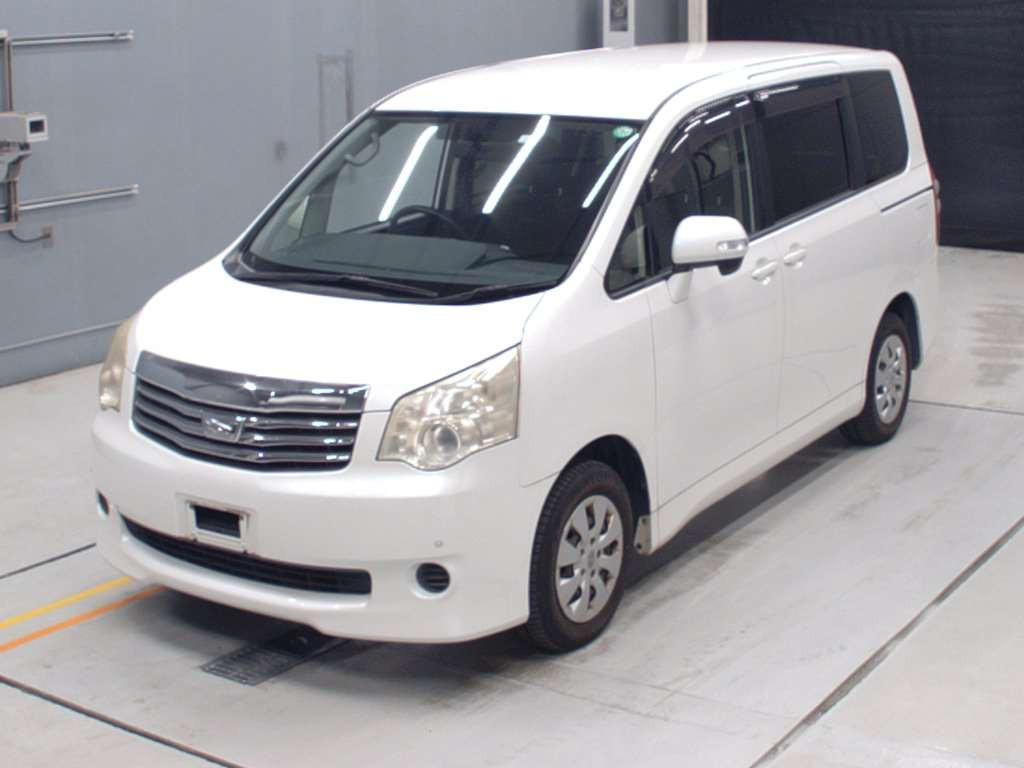 2012 Toyota Noah ZRR70G[0]