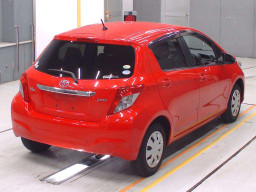 2013 Toyota Vitz