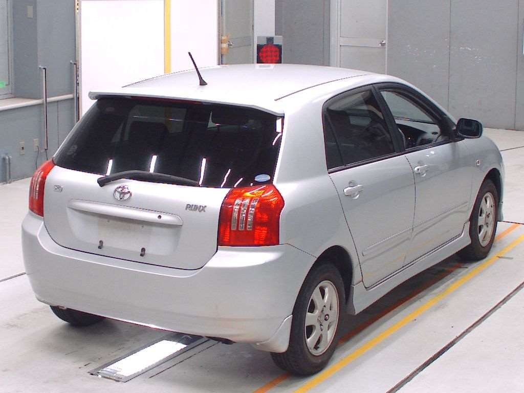 2002 Toyota Corolla Runx NZE121[1]