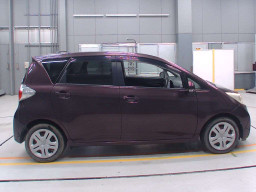 2011 Toyota Ractis