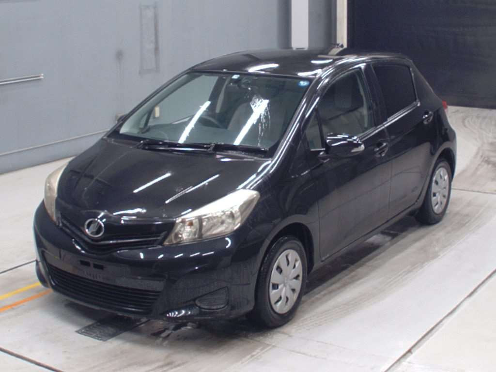 2011 Toyota Vitz KSP130[0]