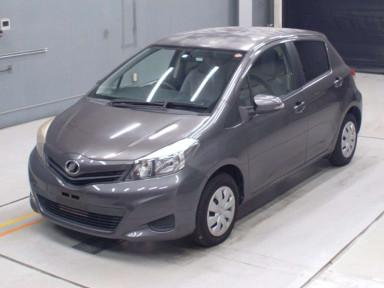 2011 Toyota Vitz