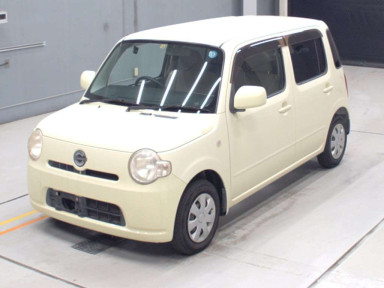 2009 Daihatsu Mira Cocoa