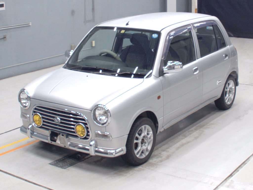 2001 Daihatsu Miragino L710S[0]