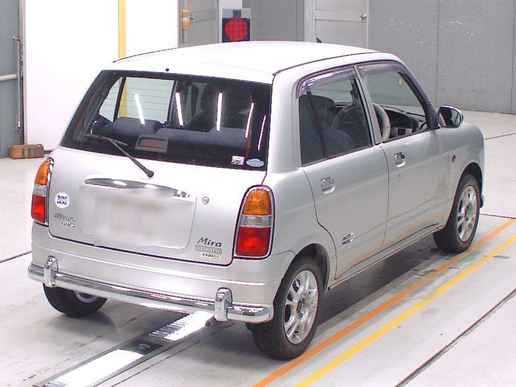 2001 Daihatsu Miragino L710S[1]