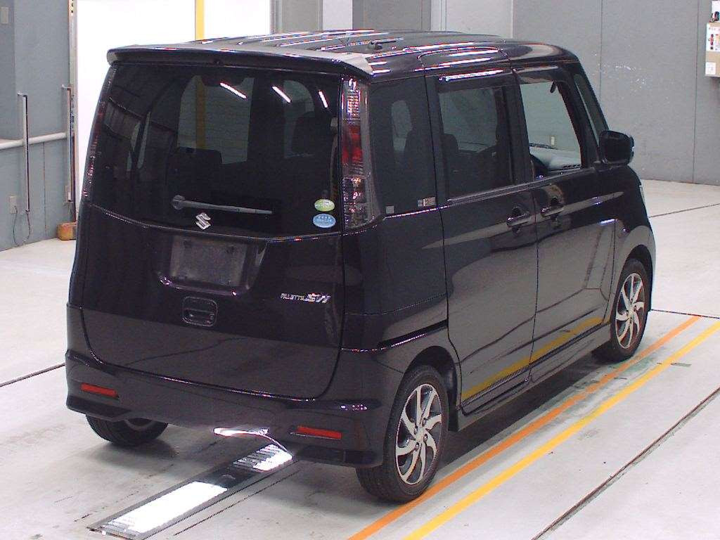 2010 Suzuki Palette SW MK21S[1]