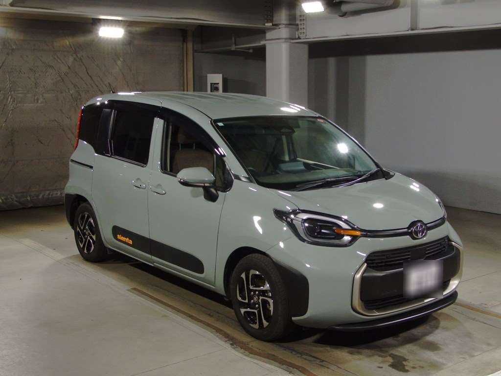 2023 Toyota Sienta MXPL10G[2]