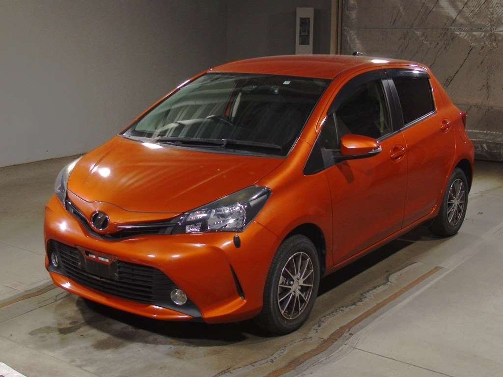 2015 Toyota Vitz KSP130[0]