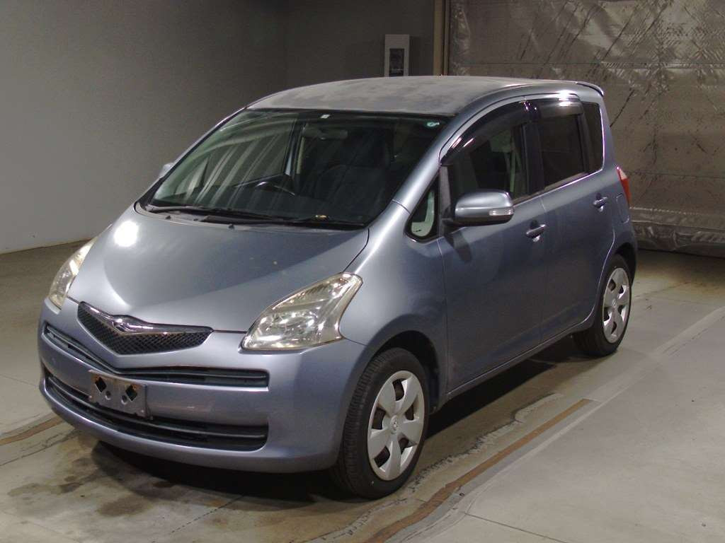 2006 Toyota Ractis NCP100[0]