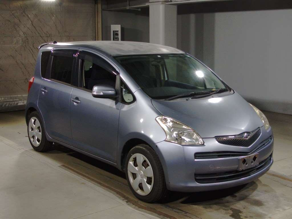 2006 Toyota Ractis NCP100[2]